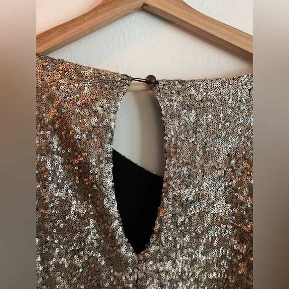 ALBERTO MAKALI Sequin Batwing Sleeve Mini Dress - Picture 5 of 7